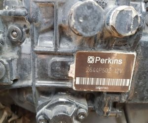 TRACTOR AGRICOLA MASSEY FERGUSON 05